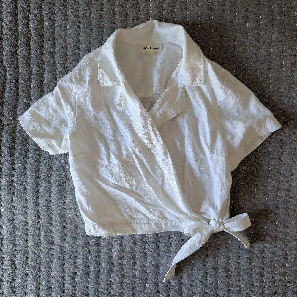 Anthropologie Cloth & Stone Wrap-Front Crop Top - Like New - Size S